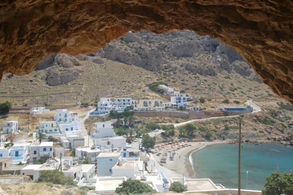 Captain Elias House Foiníkion Екстериор снимка