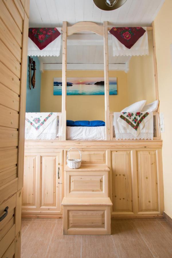 Captain Elias House Foiníkion Екстериор снимка